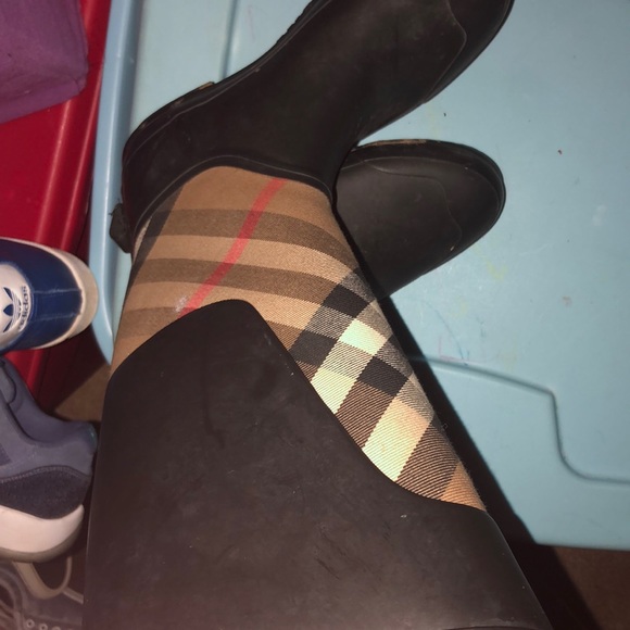 Burberry Rainboots - Picture 3 of 3